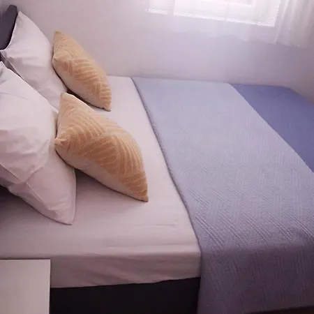 Doris Apartment